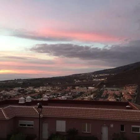 Апартаменты Luxury Sunset In Адехе